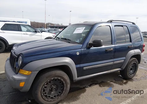 2005 Jeep Liberty Sport z USA, uszkodzony, nr VIN 1J4GL48KX5W720925